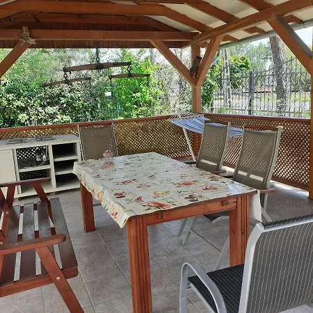Apartment Rose Apartman Balatonlelle