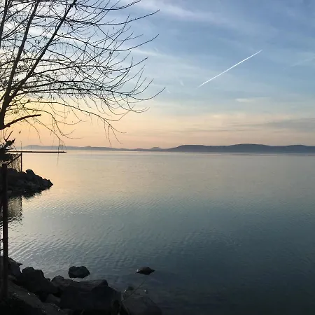 Rose Apartment Balatonlelle