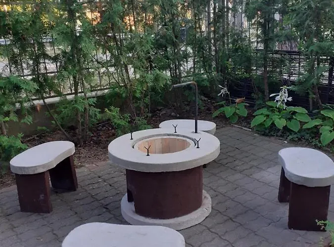 Rose 巴拉通雷勒