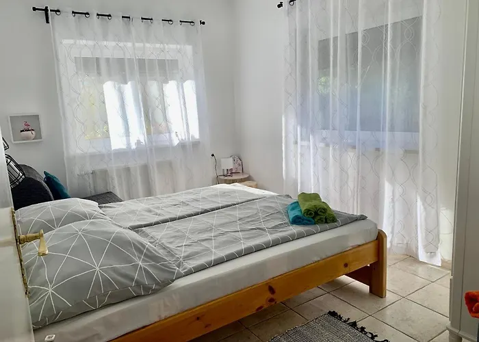 Rose بالاتوليلّي